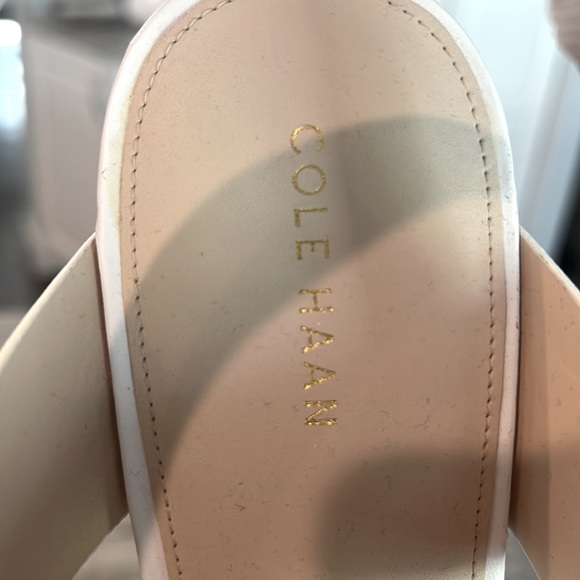 NWOT COLE HAAN Leather Wedges - Picture 8 of 9